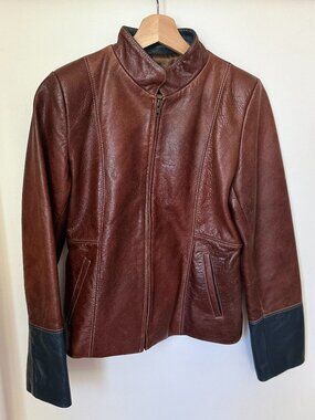 100% Genuine Leather Moto Style Jacket with Black Contrast Cuffs – Women’s  Sz S